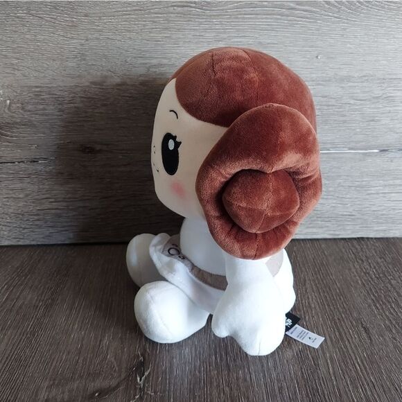 Star Wars Return of the Jedi Plush Toy, Snug Club Princess Leia Soft Character - Picture 3 of 5